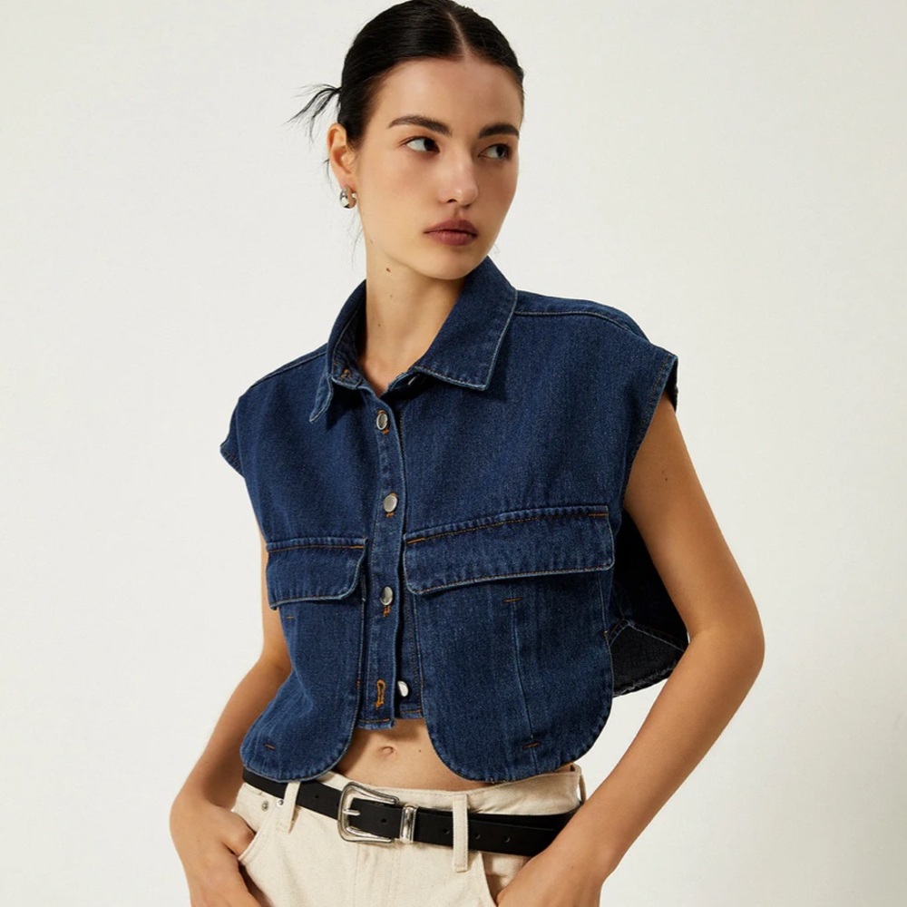 Commense Denim Pockets Turn Down Collar Vest. Size XS